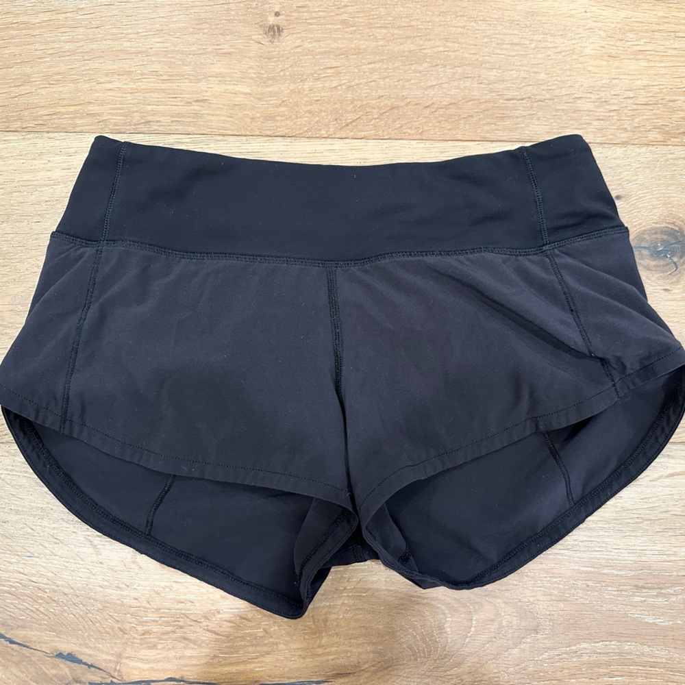 Lululemon Speed Up shorts. Low rise, 2 inch inseam. Size 2. Black.
